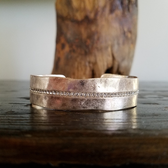Jewelry - Boho Hammered Rose Gold Rhinestone Cuff Bracelet